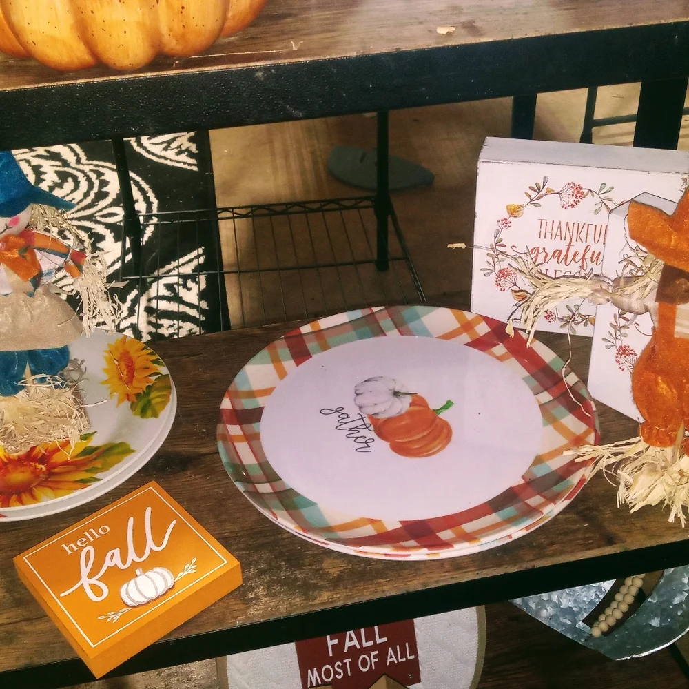 Fall decor - Picture 2 of 3